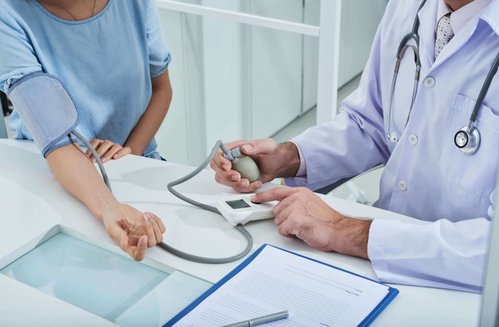 12 Amazing blood pressure-lowering foods, number 10 will shock you